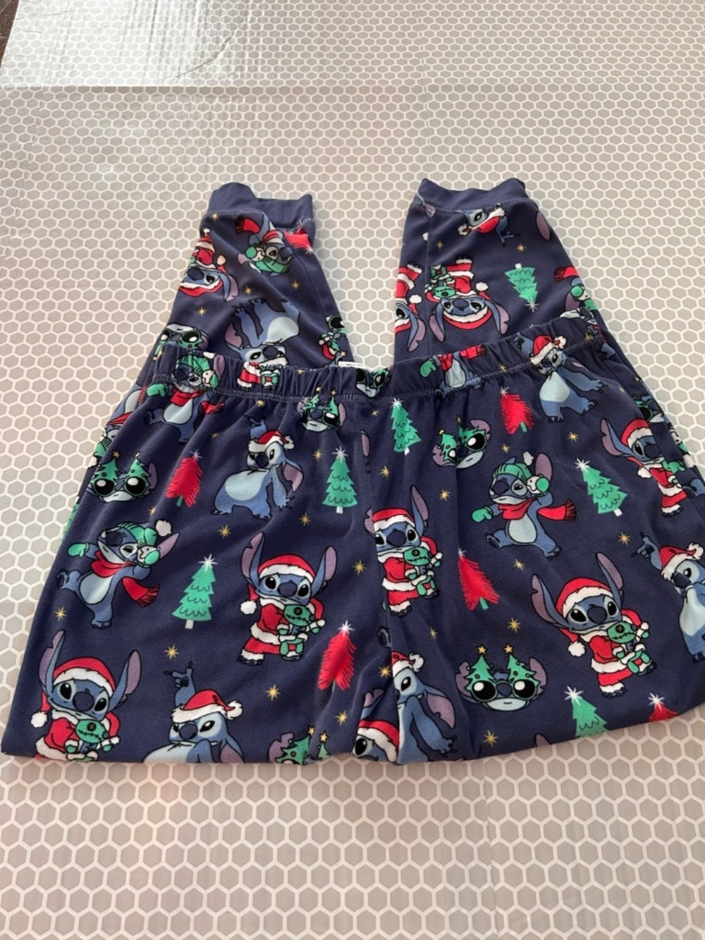 Disney Navy Stitch Holiday Pajama Set with Red and Green Accents. Size L - Picture 4 of 6